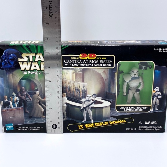 Star Wars Cantina At Mos Eisley 3-D Diorama playset & Sandtrooper Figure 1998 - Picture 5 of 13